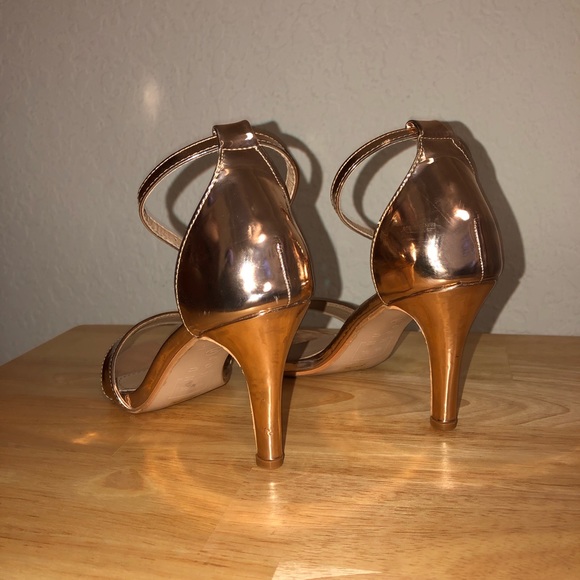 Rose gold heels - Picture 3 of 6